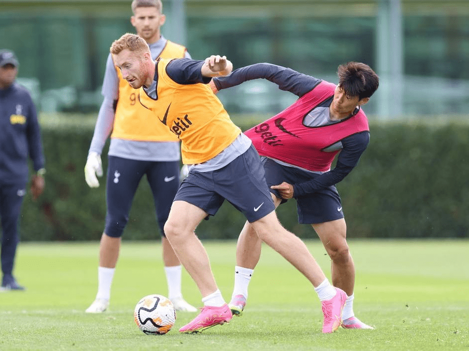 懂球帝2025年10月MVP候选出炉：凯哈姆入围，加布、门德斯在列（懂球帝公布2025年10月MVP候选名单：凯哈姆入选，加布、门德斯上榜）