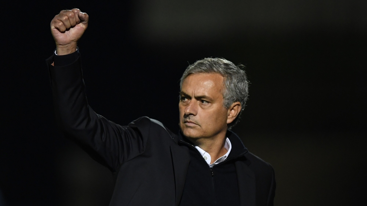 男排世锦赛：意大利3-0淘汰波兰 与保加利亚会师决赛（男排世锦赛：意大利直落三局淘汰波兰，与保加利亚争冠）