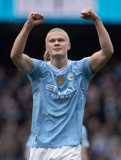 战巴萨贡献2球1助，布鲁日前锋福布斯当选欧冠全场最佳球员（对阵巴萨梅开二度并送助攻，布鲁日前锋福布斯荣膺欧冠全场最佳）