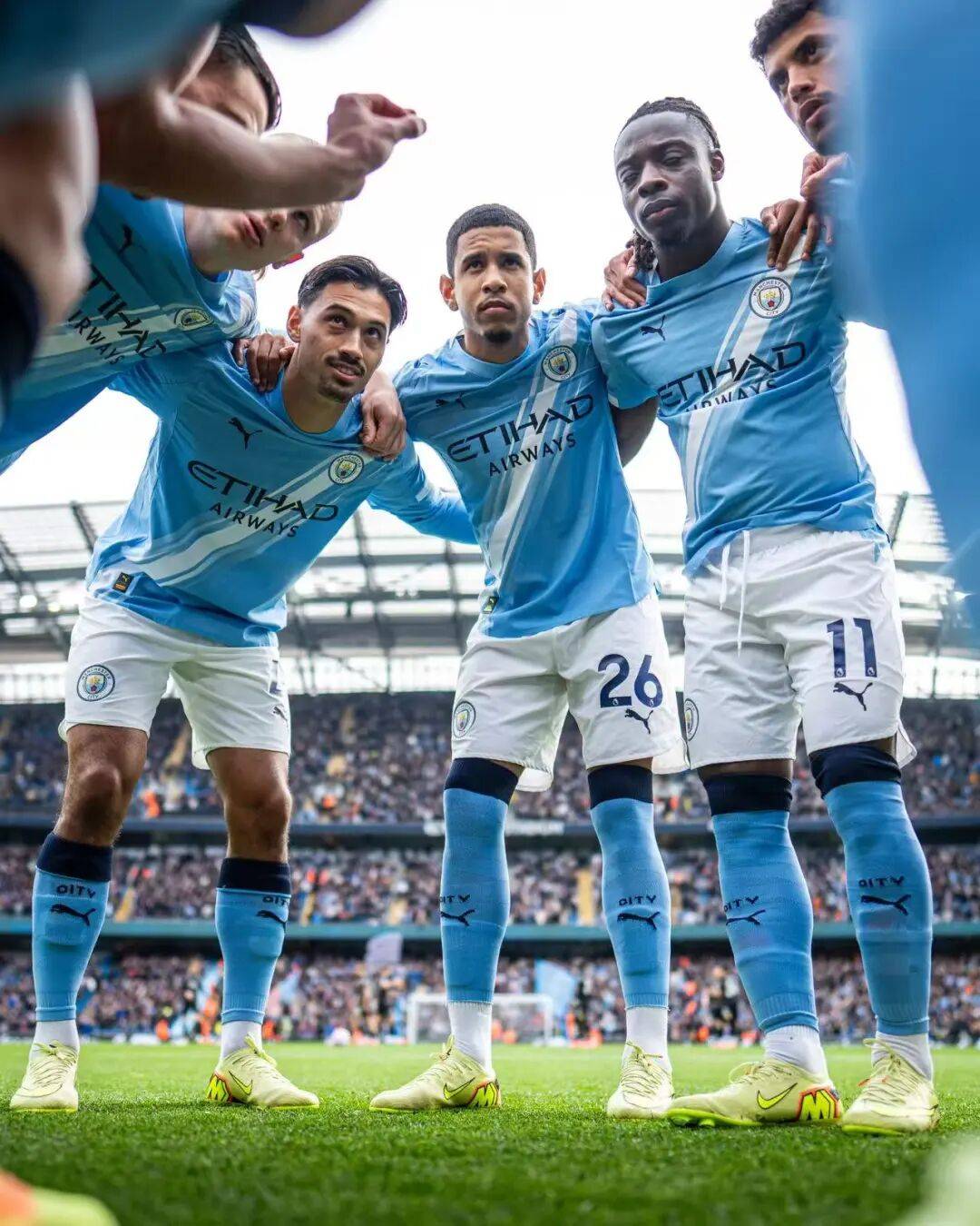 中超联赛总结：积分榜前三分析,（中超赛季盘点：积分榜前三队解析）