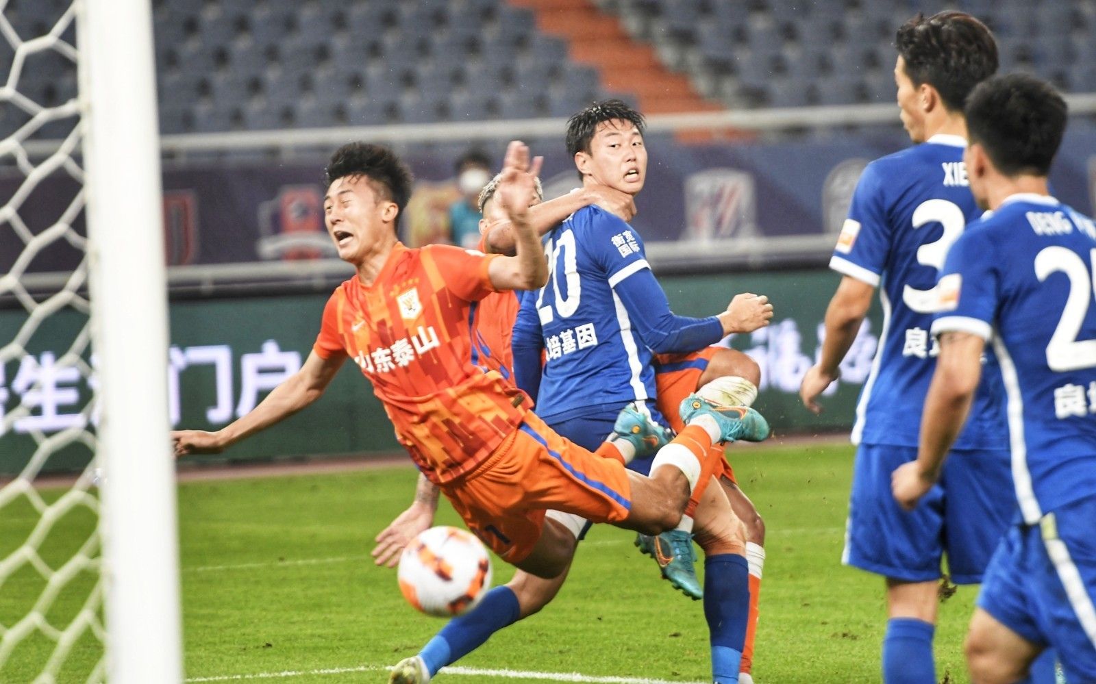 孔蒂：我没有低估本菲卡，但他们比我们多休息了两天（孔蒂否认轻视本菲卡：对手比我们多休两天）