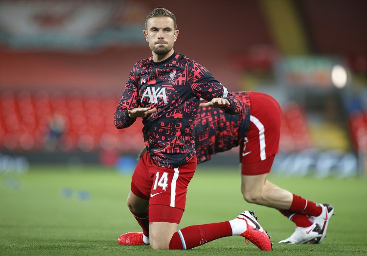 邮报：曼联球迷正计划针对个人座位许可制度发起抗议（邮报：曼联球迷酝酿就个人座位许可政策发起抗议）