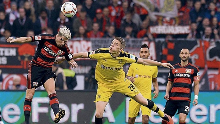 篮球湖人主帅公开力挺球队核心：不可动摇（湖人主帅公开声援核心球员：地位不可撼动）