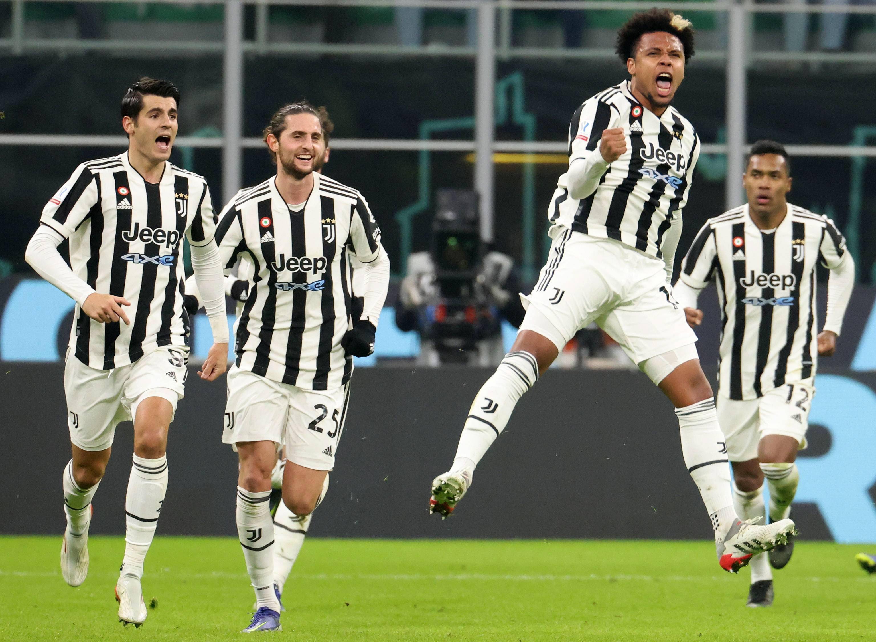 巴蒂：劳塔罗和小蜘蛛可以一起上，但其中一人必须做出牺牲（巴蒂：劳塔罗与小蜘蛛可同场，但必须有人作出牺牲）