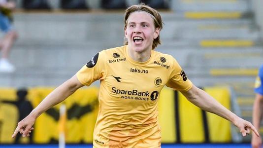 就在今天，复出的库里暴走了，打破乔丹尘封22年的历史第一纪录（今日复出，库里狂飙改写乔丹尘封22年的历史第一纪录）