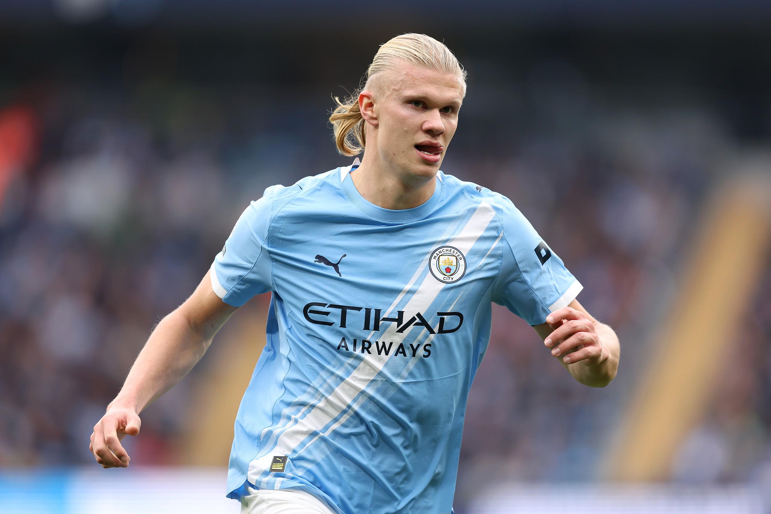 TA：皇马过度依赖姆巴佩，其他攻击手应该挺身而出（TA：皇马对姆巴佩依赖过深，其余进攻球员该站出来分担火力）