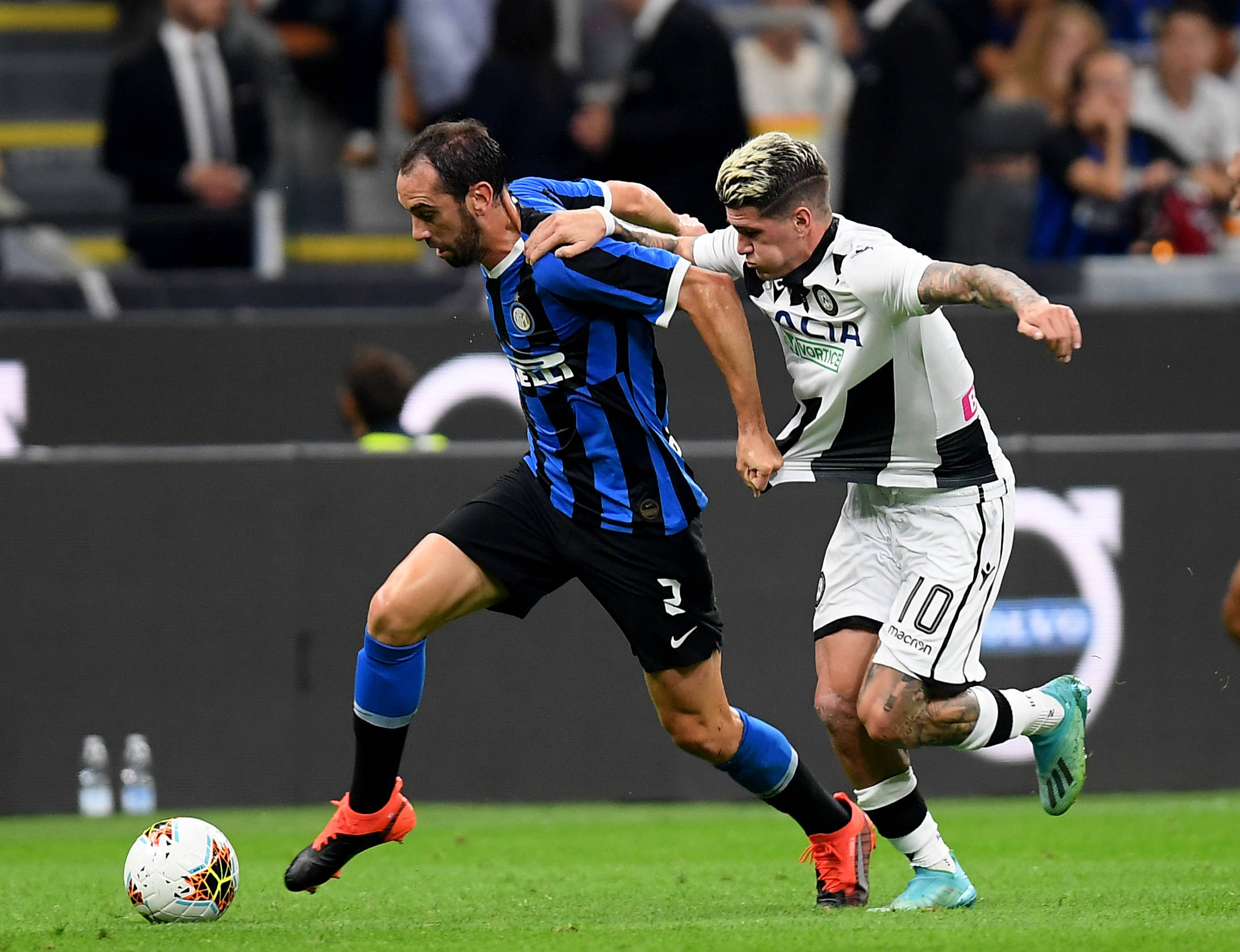 只等官宣，罗马诺：帕利尼亚已完成热刺的体检（罗马诺：帕利尼亚完成热刺体检，官宣在即）