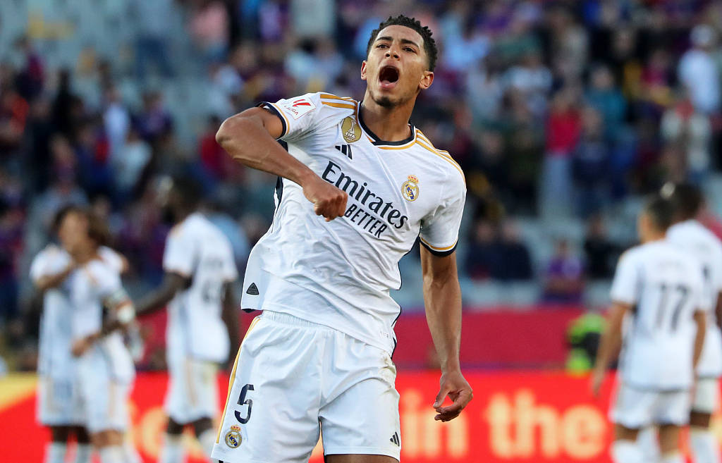 真蓝白，雷克瑟姆发布致敬巴塔哥尼亚威尔士移民的二客球衣（雷克瑟姆推出蓝白配色第二客场球衣：致敬巴塔哥尼亚威尔士移民）