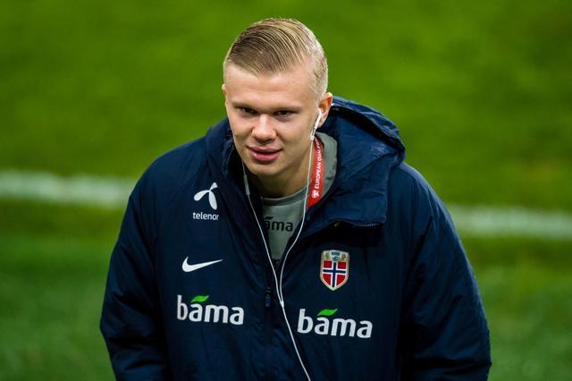 苏超泰州主帅：没觉得自己是城市英雄，走下领奖台就从零开始（苏超泰州主帅：不自居城市英雄，下台即归零再出发）