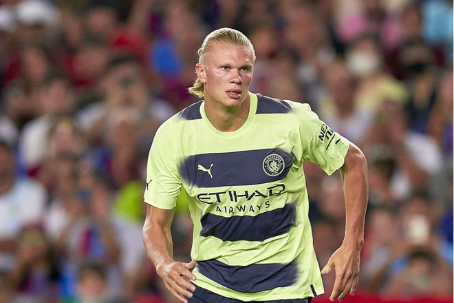 篮球CBA球队启用新训练馆，设备全面升级（CBA球队启用全新训练馆，设施全面焕新）