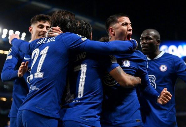 翟晓川三分5中4轰21分7板，创过去4年得分新高（翟晓川三分5投4中砍21分7板，刷新近四年个人得分新高）