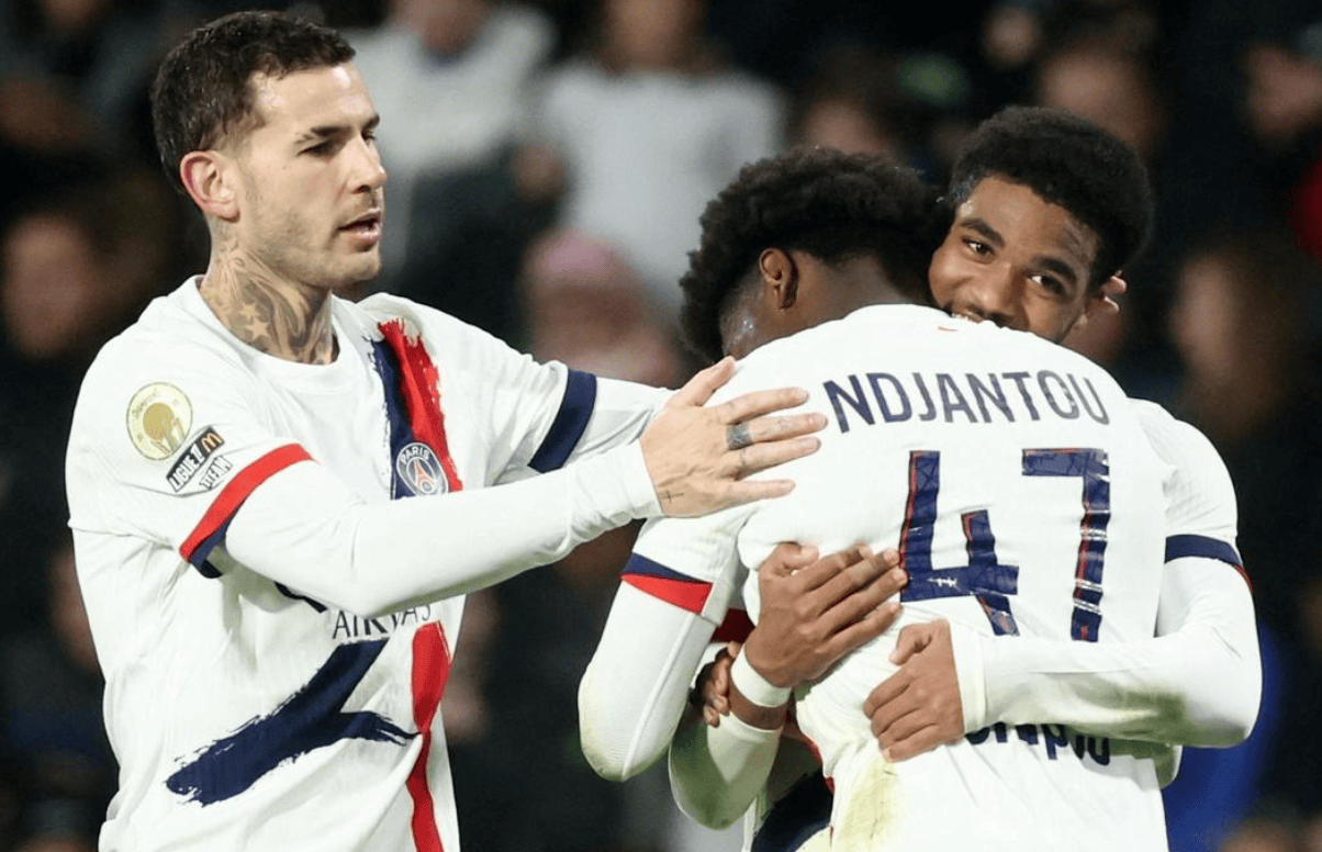 状态爆棚！布朗怒砍赛季新高42分，赛季第三次40+（火力全开！布朗42分创赛季新高，单季第三次40+）